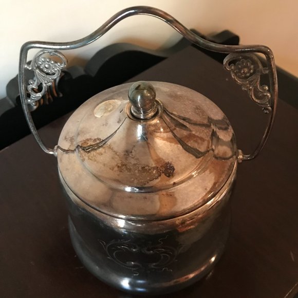 Vintage Etched Silver Ice Bucket w/ Lid - Victoria Silver Plate - Picture 3 of 7